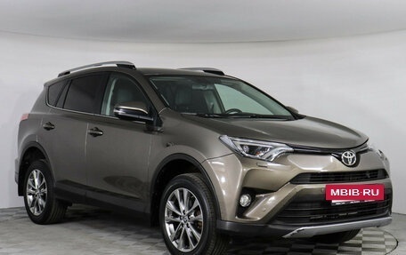 Toyota RAV4, 2018 год, 2 677 000 рублей, 5 фотография