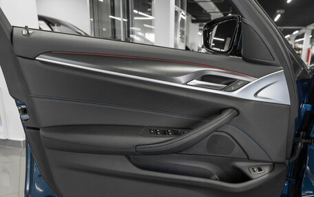 BMW 5 серия, 2021 год, 4 380 000 рублей, 14 фотография