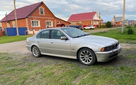 BMW 5 серия, 2001 год, 550 000 рублей, 3 фотография