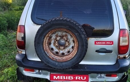 Chevrolet Niva I рестайлинг, 2005 год, 149 000 рублей, 2 фотография