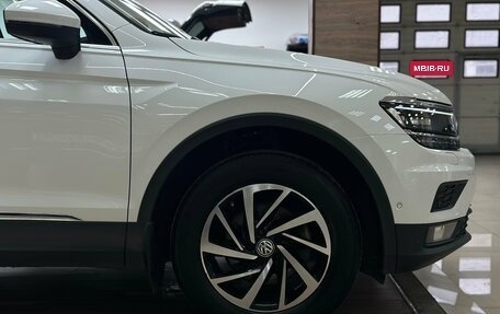 Volkswagen Tiguan II, 2018 год, 2 730 000 рублей, 5 фотография