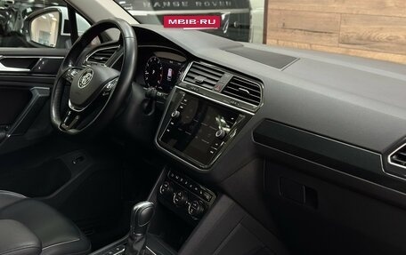 Volkswagen Tiguan II, 2018 год, 2 730 000 рублей, 16 фотография