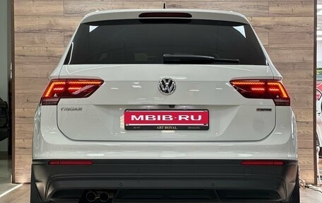 Volkswagen Tiguan II, 2018 год, 2 730 000 рублей, 9 фотография
