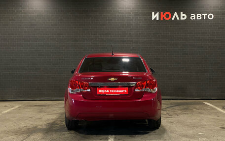 Chevrolet Cruze II, 2011 год, 560 000 рублей, 6 фотография