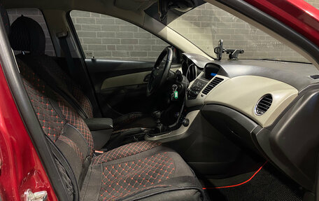 Chevrolet Cruze II, 2011 год, 560 000 рублей, 10 фотография