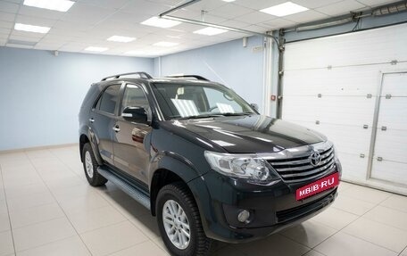 Toyota Fortuner I, 2012 год, 2 099 000 рублей, 4 фотография