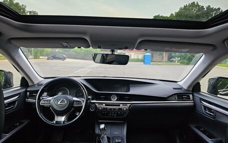 Lexus ES VII, 2016 год, 2 282 000 рублей, 12 фотография