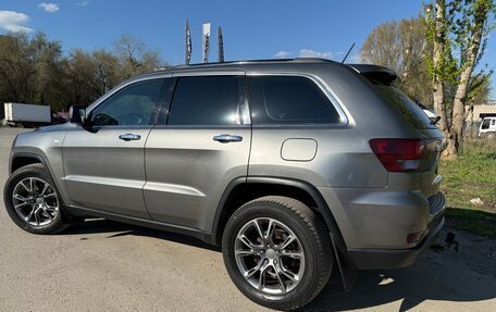 Jeep Grand Cherokee, 2012 год, 1 900 000 рублей, 10 фотография