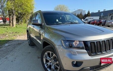 Jeep Grand Cherokee, 2012 год, 1 900 000 рублей, 8 фотография