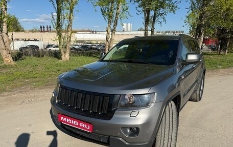 Jeep Grand Cherokee, 2012 год, 1 900 000 рублей, 9 фотография