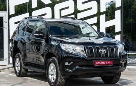 Toyota Land Cruiser Prado 150 рестайлинг 2, 2018 год, 5 299 000 рублей, 1 фотография