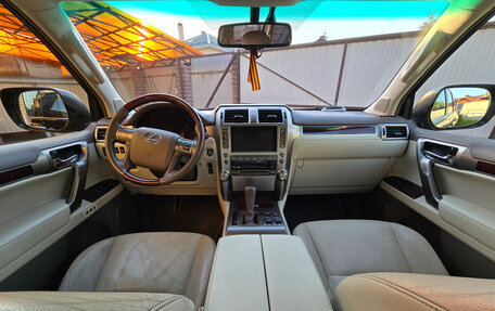 Lexus GX II, 2011 год, 2 800 000 рублей, 16 фотография