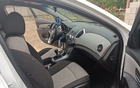 Chevrolet Cruze II, 2013 год, 720 000 рублей, 8 фотография