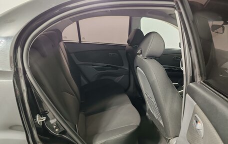 KIA Rio II, 2009 год, 399 000 рублей, 20 фотография