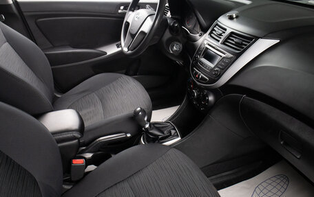 Hyundai Solaris II рестайлинг, 2014 год, 819 000 рублей, 16 фотография