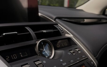 Lexus NX I, 2021 год, 4 100 000 рублей, 10 фотография
