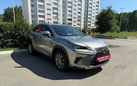 Lexus NX I, 2021 год, 4 100 000 рублей, 3 фотография