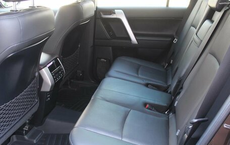 Toyota Land Cruiser Prado 150 рестайлинг 2, 2021 год, 6 600 000 рублей, 18 фотография