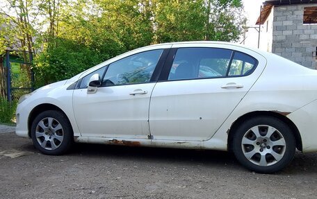 Peugeot 408 I рестайлинг, 2012 год, 400 000 рублей, 3 фотография