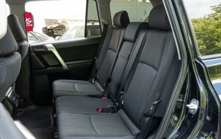 Toyota Land Cruiser Prado 150 рестайлинг 2, 2018 год, 5 299 000 рублей, 9 фотография