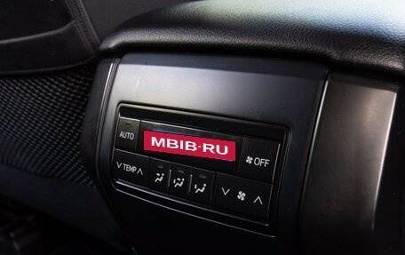 Toyota Land Cruiser Prado 150 рестайлинг 2, 2018 год, 5 299 000 рублей, 21 фотография