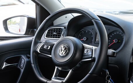 Volkswagen Polo VI (EU Market), 2017 год, 1 290 000 рублей, 19 фотография
