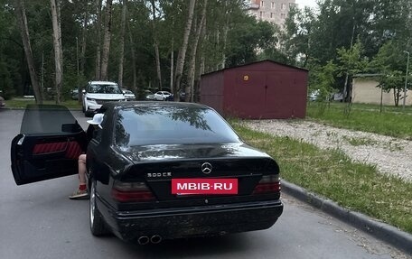 Mercedes-Benz W124, 1992 год, 850 000 рублей, 2 фотография