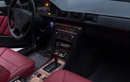 Mercedes-Benz W124, 1992 год, 850 000 рублей, 11 фотография