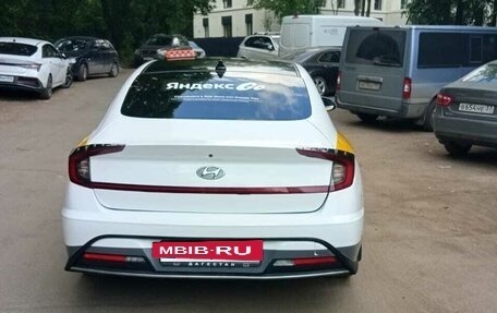 Hyundai Sonata VIII, 2021 год, 1 580 000 рублей, 2 фотография