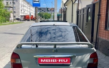 Nissan Primera II рестайлинг, 1992 год, 205 000 рублей, 4 фотография