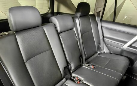 Toyota Land Cruiser Prado 150 рестайлинг 2, 2023 год, 6 860 000 рублей, 17 фотография