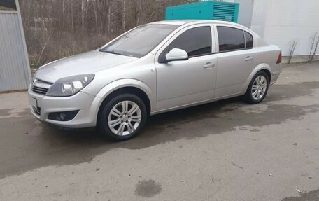 Opel Astra H, 2013 год, 630 000 рублей, 1 фотография