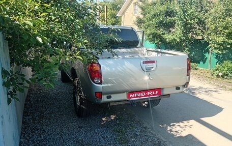 Mitsubishi L200 IV рестайлинг, 2011 год, 900 000 рублей, 1 фотография