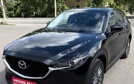 Mazda CX-5 II, 2017 год, 2 390 000 рублей, 1 фотография