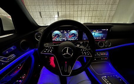 Mercedes-Benz E-Класс, 2022 год, 4 200 000 рублей, 14 фотография