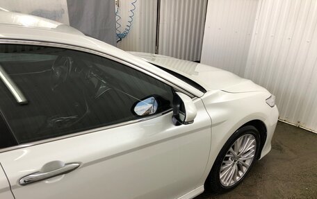 Toyota Camry, 2018 год, 2 950 000 рублей, 4 фотография