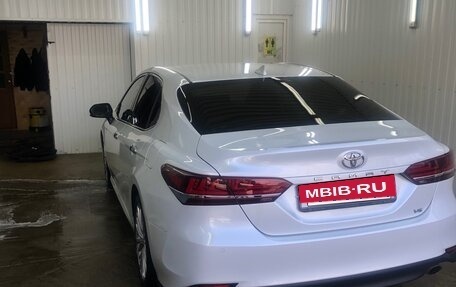 Toyota Camry, 2018 год, 2 950 000 рублей, 7 фотография