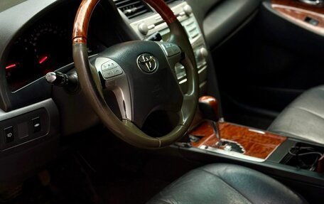 Toyota Camry, 2008 год, 590 000 рублей, 11 фотография