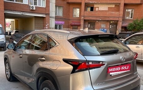 Lexus NX I, 2015 год, 2 200 000 рублей, 5 фотография