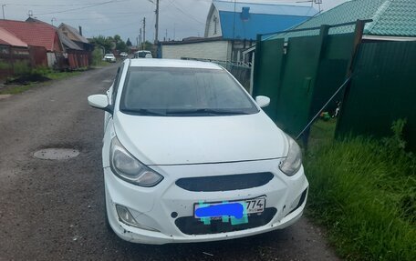 Hyundai Solaris II рестайлинг, 2011 год, 280 000 рублей, 5 фотография