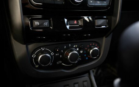 Renault Duster I рестайлинг, 2017 год, 978 000 рублей, 12 фотография