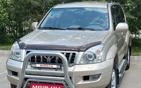 Toyota Land Cruiser Prado 120 рестайлинг, 2006 год, 2 750 000 рублей, 1 фотография
