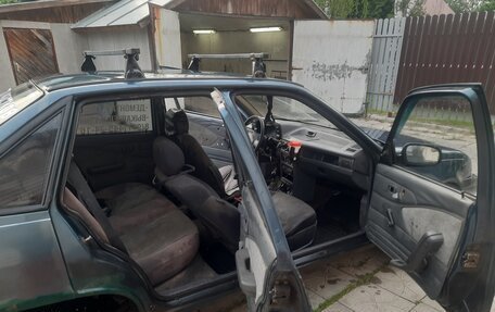Daewoo Nexia I рестайлинг, 2004 год, 85 000 рублей, 5 фотография