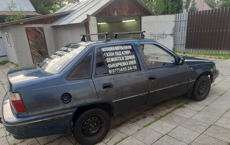 Daewoo Nexia I рестайлинг, 2004 год, 85 000 рублей, 8 фотография