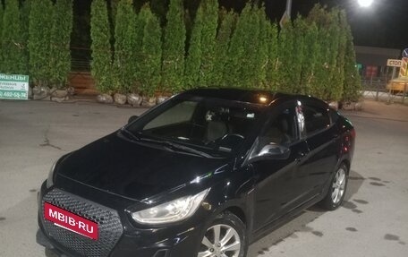 Hyundai Solaris II рестайлинг, 2011 год, 515 000 рублей, 17 фотография