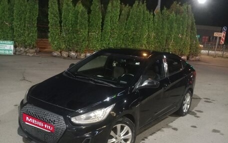 Hyundai Solaris II рестайлинг, 2011 год, 515 000 рублей, 12 фотография