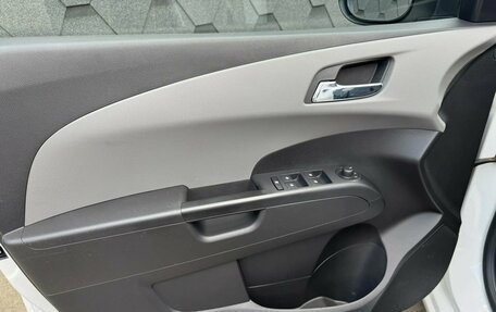 Chevrolet Aveo III, 2015 год, 1 050 000 рублей, 18 фотография