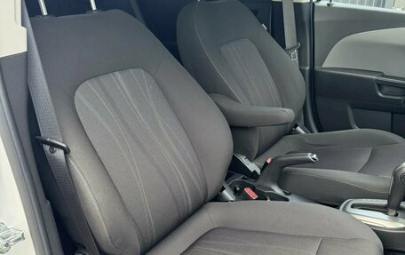Chevrolet Aveo III, 2015 год, 1 050 000 рублей, 14 фотография