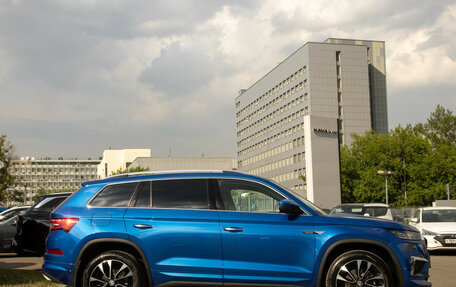 Skoda Kodiaq I, 2023 год, 4 398 000 рублей, 4 фотография