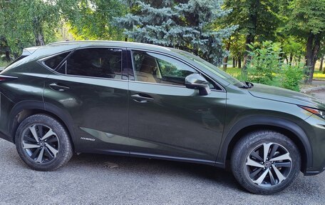 Lexus NX I, 2021 год, 4 600 000 рублей, 2 фотография